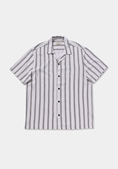Image de Chemise À Manches Courtes Blanc Rayé Regular Fit Homme