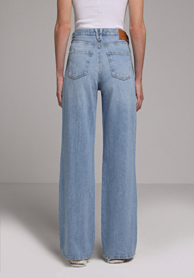 Image de 970 Berry Pantalon    En Jean Regular Fit Femme