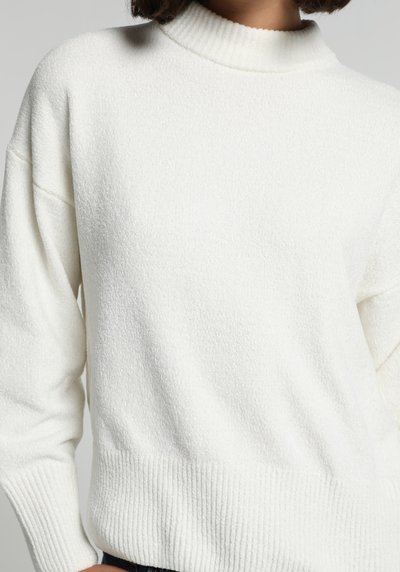 Image de Pull Blanc Regular Fit Manches Longues  Femme