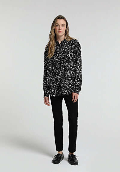 Image de Chemise À Manches Longues Noir Boyfriend Fit Imprimé Shally Femme