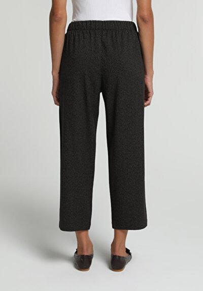 Image de Pantalon Anthracite High Rise Sergé Regular Fit Femme
