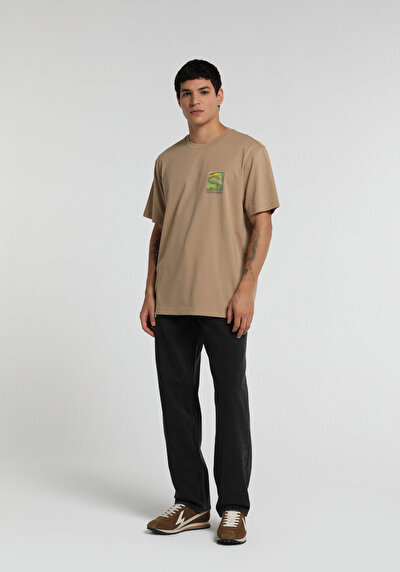 Image de T-shirt À Manches Courtes Beige Relaxed Fit Droit Homme