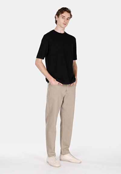 Image de Tricot Noir Comfort Fit  Homme