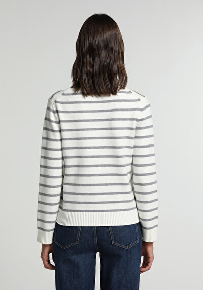 Image de Pull Gris Regular Fit Manches Longues Femme