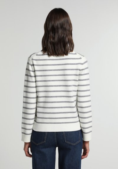 Image de Pull Gris Regular Fit Manches Longues Femme