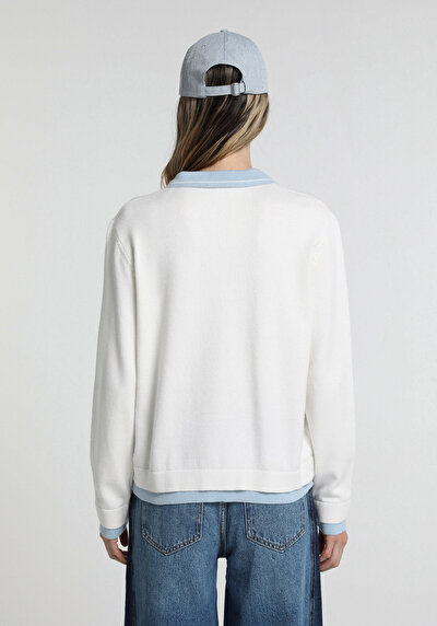 Image de Pull Blanc Regular Fit Manches Longues Femme