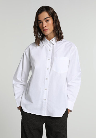 Image de Chemise À Manches Longues Blanc Boyfriend Fit Droit Oxford Femme