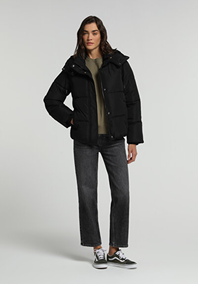 Image de Veste Noir Regular Fit Manches Longues Matelassé Femme