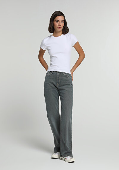 Image de 900 Laris Pantalon En Jean Loose Bootcut Fit Femme
