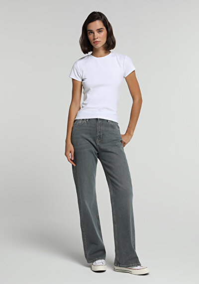 Image de 900 Laris Pantalon En Jean Loose Bootcut Fit Femme