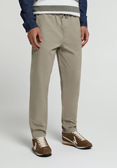 Image de Pantalon Beige Straight Leg Medium Rise Sergé Regular Fit Homme