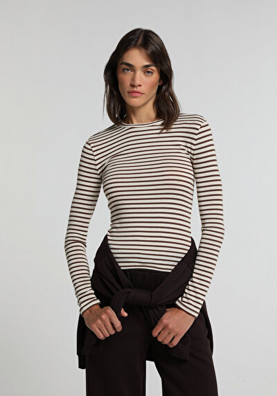 Image de T-shirt Marron Slim Fit Femme