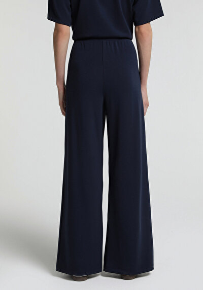 Image de Pantalon De Survêtement Marine Regular Fit Femme