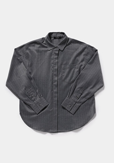Image de Chemise À Manches Longues Gris Boyfriend Fit Rayé Sergé Femme