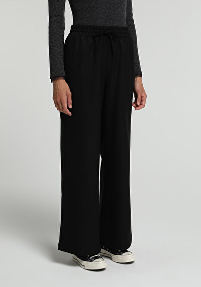 Image de Pantalon Noir Wide Leg High Rise Sergé Regular Fit Femme