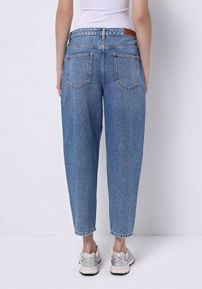 Image de 855 Fiona Pantalon En Jean  Tapered Leg Medium Rise Barrel Fit Femme