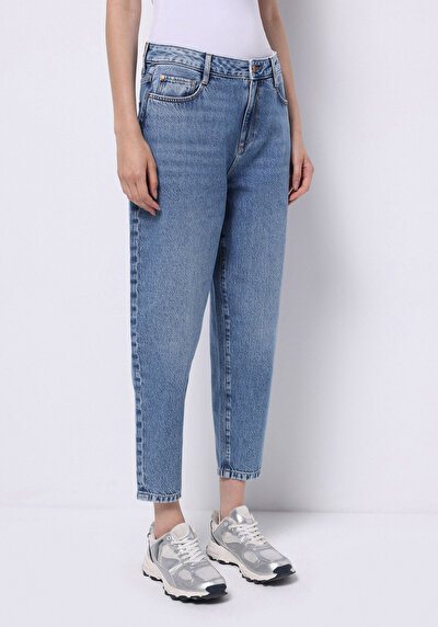 Image de 855 Fiona Pantalon En Jean  Tapered Leg Medium Rise Barrel Fit Femme