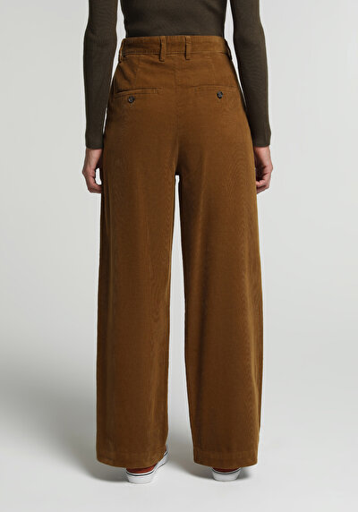 Image de Pantalon Marron Wide Leg High Rise Velours Regular Fit Femme