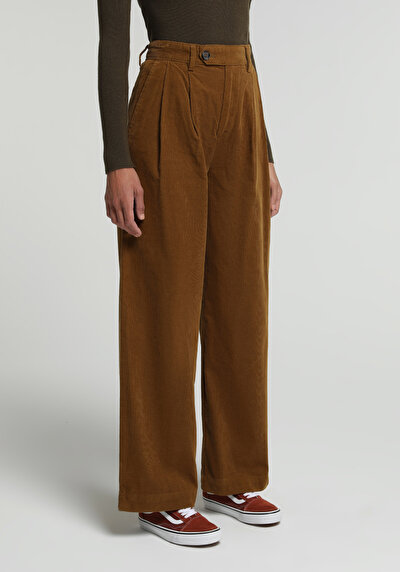 Image de Pantalon Marron Wide Leg High Rise Velours Regular Fit Femme