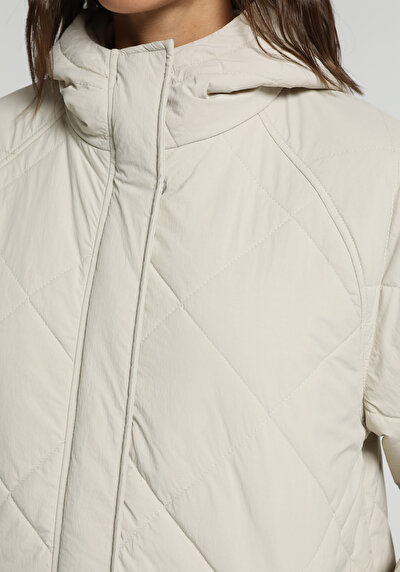Image de Veste Beige Regular Fit Manches Longues  Matelassé Femme
