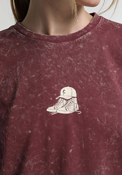 Image de T-shirt À Manches Courtes Bordeaux Slim Fit Imprimé Femme