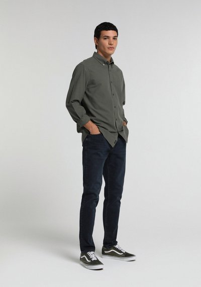 Image de 041 Danny Pantalon En Jean Slim Leg Low Rise Slim Fit Homme