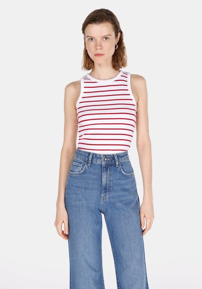 Image de Athlète Rouge Slim Fit Femme