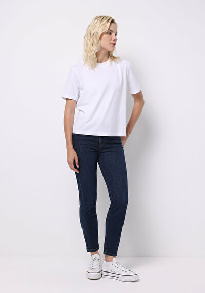 Image de 703 Carla Pantalon En Jean Marine Slim Leg Medium Rise Slim Fit Femme