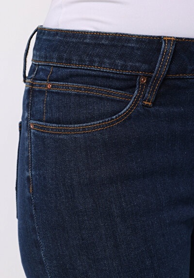 Image de 703 Carla Pantalon En Jean Marine Slim Leg Medium Rise Slim Fit Femme