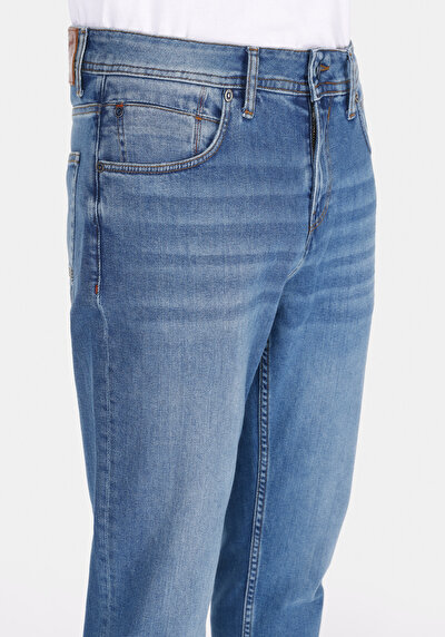 Image de 044 Karl Pantalon En Jean  Straight Leg Low Rise Straight Fit Homme