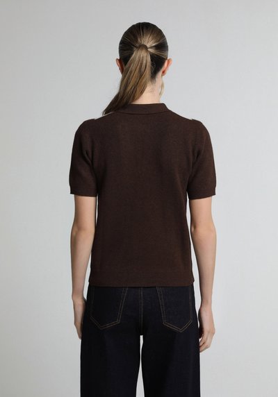 Image de Tricot Marron Slim Fit Femme