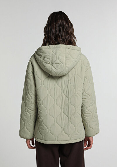 Image de Veste Vert Regular Fit Manches Longues Matelassé Femme