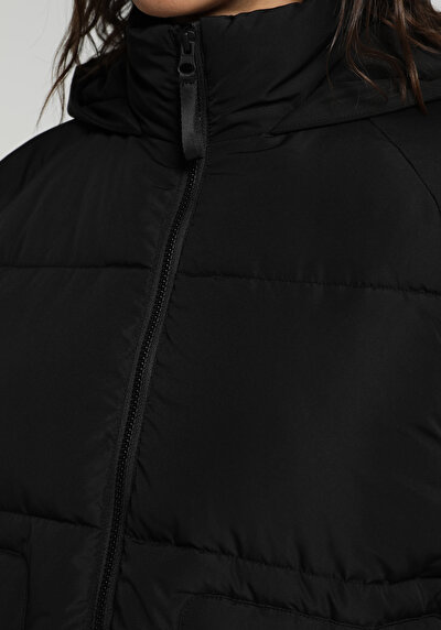 Image de Veste Noir Regular Fit Manches Longues  Matelassé Femme