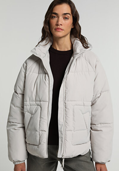 Image de Veste Blanc Regular Fit Manches Longues Matelassé Femme