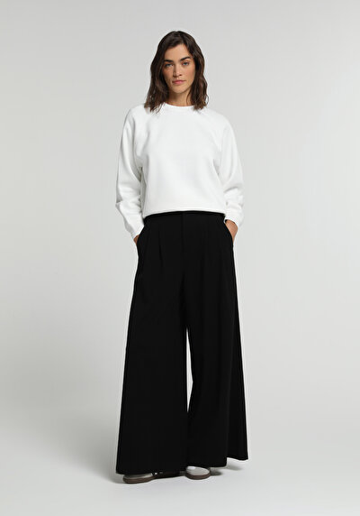 Image de Pantalon Noir  High Rise Sergé Regular Fit Femme