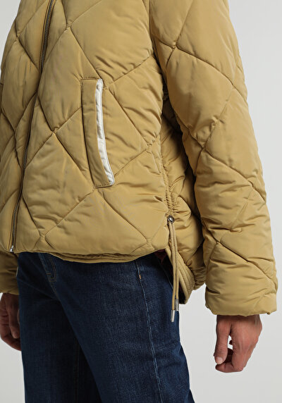 Image de Veste Marron Regular Fit Manches Longues  Matelassé Femme