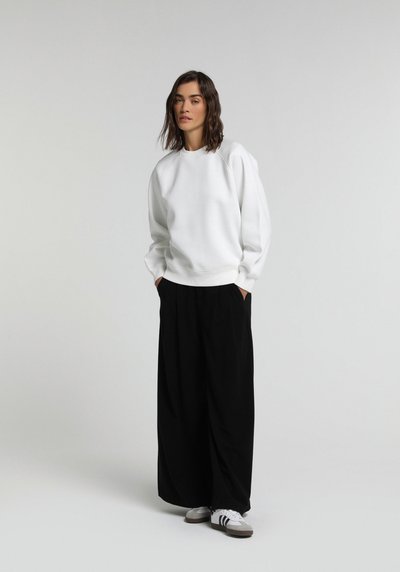 Image de Pull-over Blanc Regular Fit Femme