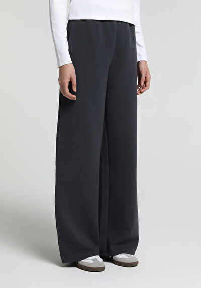 Image de Pantalon De Survêtement Marine Regular Fit Femme