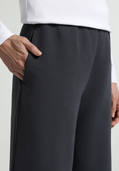 Image de Pantalon De Survêtement Marine Regular Fit Femme