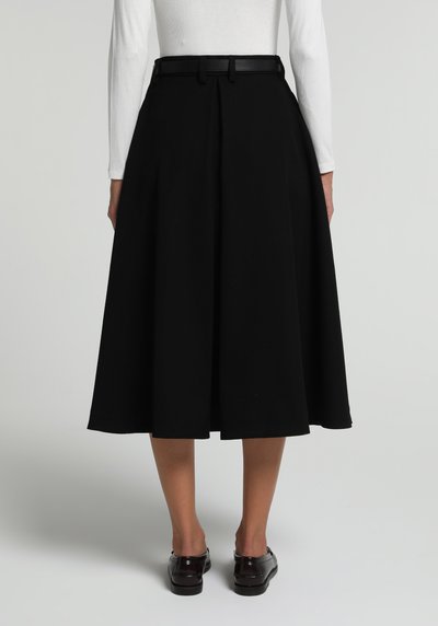 Image de Jupe Noir Midi Droit Sergé Mdi Femme