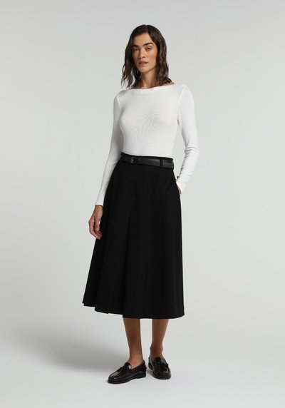 Image de Jupe Noir Midi Droit Sergé Mdi Femme