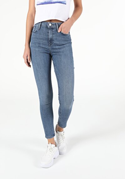 Image de 760 Diana Pantalon Bleu Skinny Leg En Super Slim Fit Femme