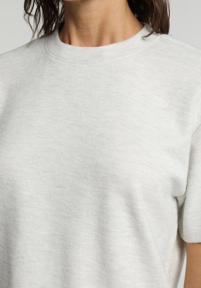 Image de T-shirt À Manches Courtes Tricoter Ecru Regular Fit  Femme