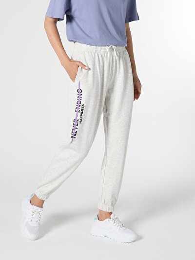 Image de Pantalon De Survêtement Gris Regular Fit Femme