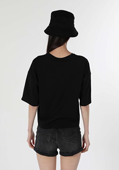 Image de T-shirt À Manches Courtes Noir Comfort Fit Femme