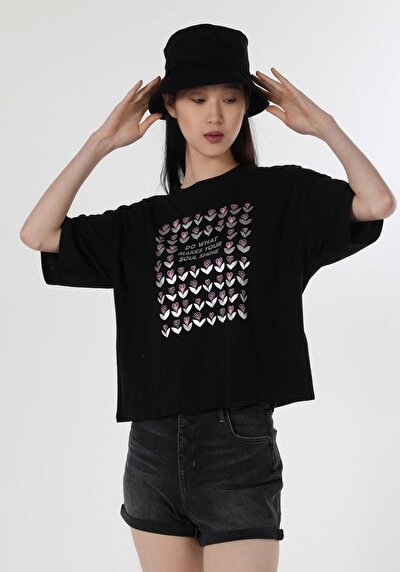 Image de T-shirt À Manches Courtes Noir Comfort Fit  Femme