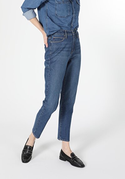 Image de 896  Maria Pantalon Denim Tapered Leg  En  Mom Fit Femme