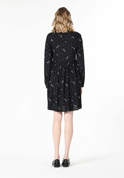 Image de Robe Noir Regular Fit    Femme