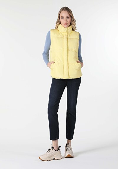 Afficher les détails de Gilet Jaune Regular Fit Femme