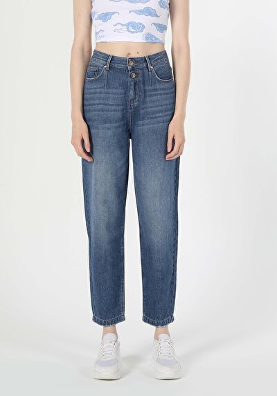 Image de 886 Dennis Pantalon Denim Tapered Leg  En  Slouchy Fit Femme